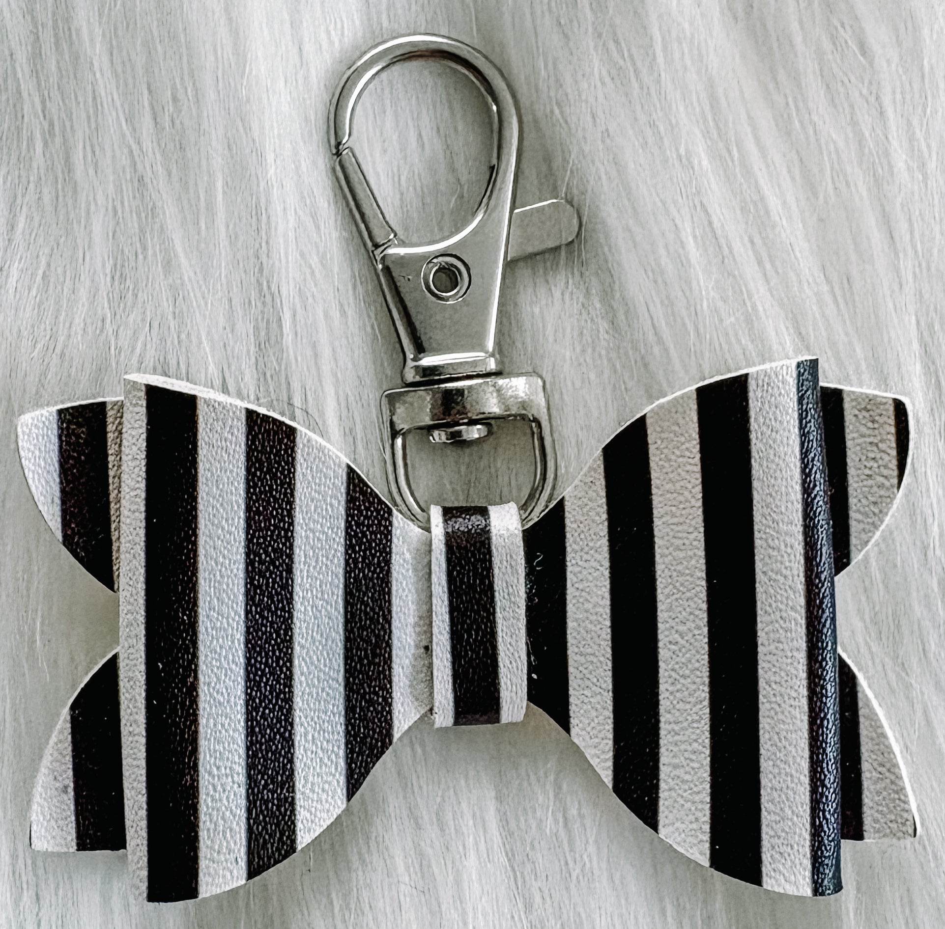2" Black White Striped Ella Faux Leather Bow Keychain